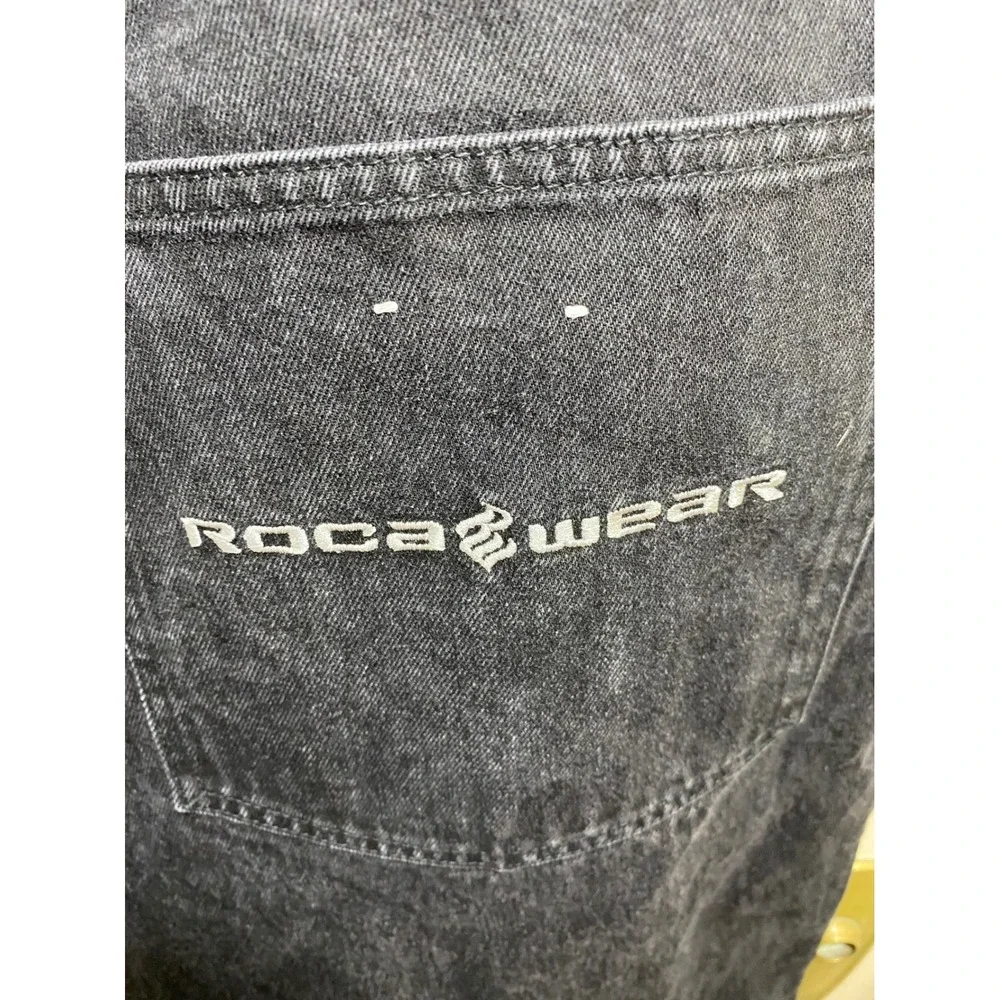 Rocawear Mens Black Denim Shorts Y2K Baggy Hip Hop Embroidered Logo Size 40